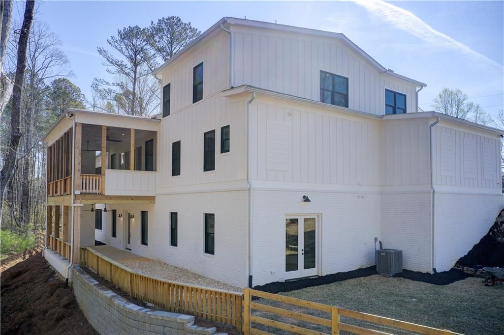 listing image 87