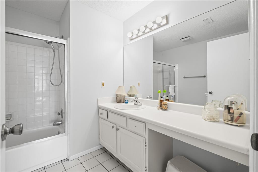 Hillsdale - Residential