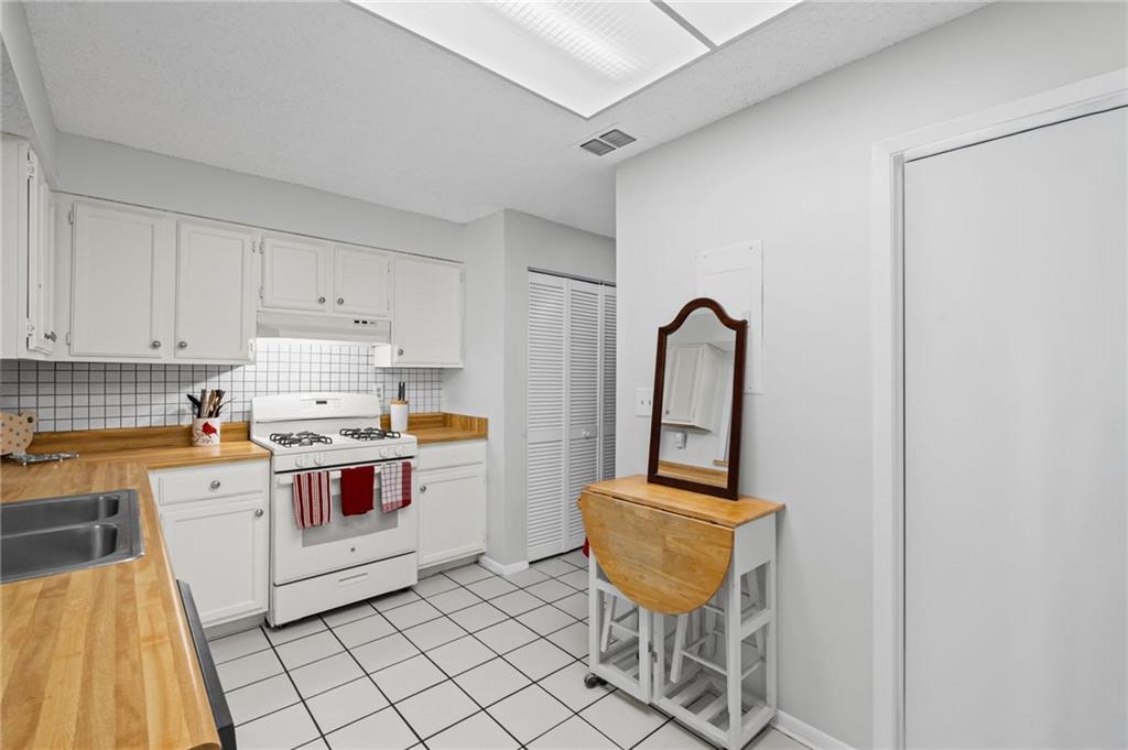 Hillsdale - Residential