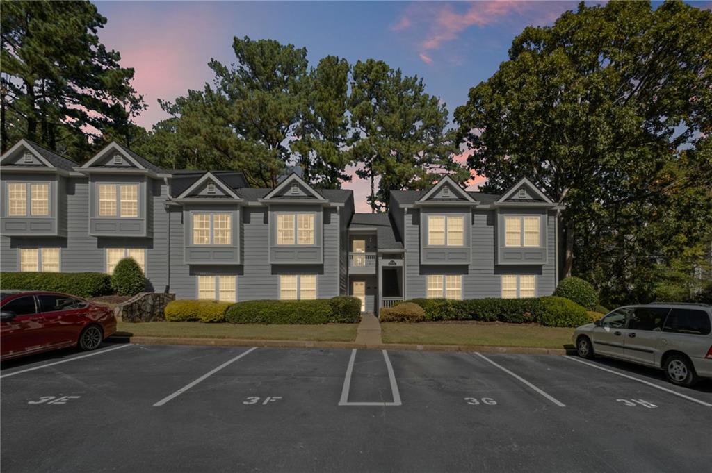 Hillsdale - Residential