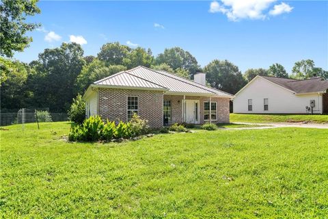 A home in Murrayville