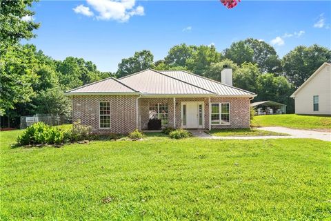 A home in Murrayville