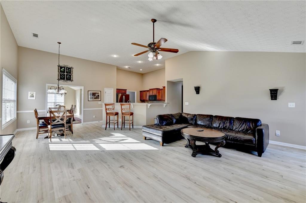 609 Grand Ashbury Lane, Buford, Georgia image 27