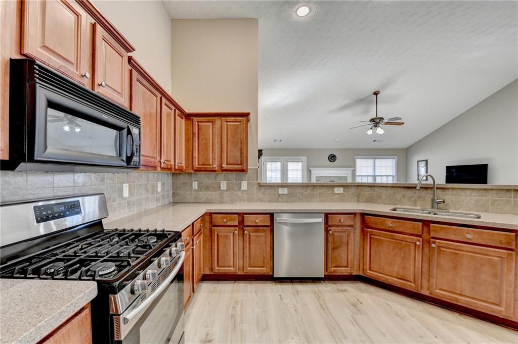 609 Grand Ashbury Lane, Buford, Georgia image 1