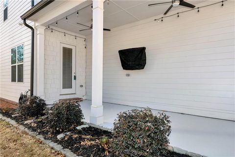 A home in Flowery Branch