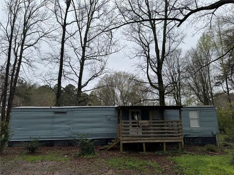 82 Patton Street NW Cartersville GA 30120