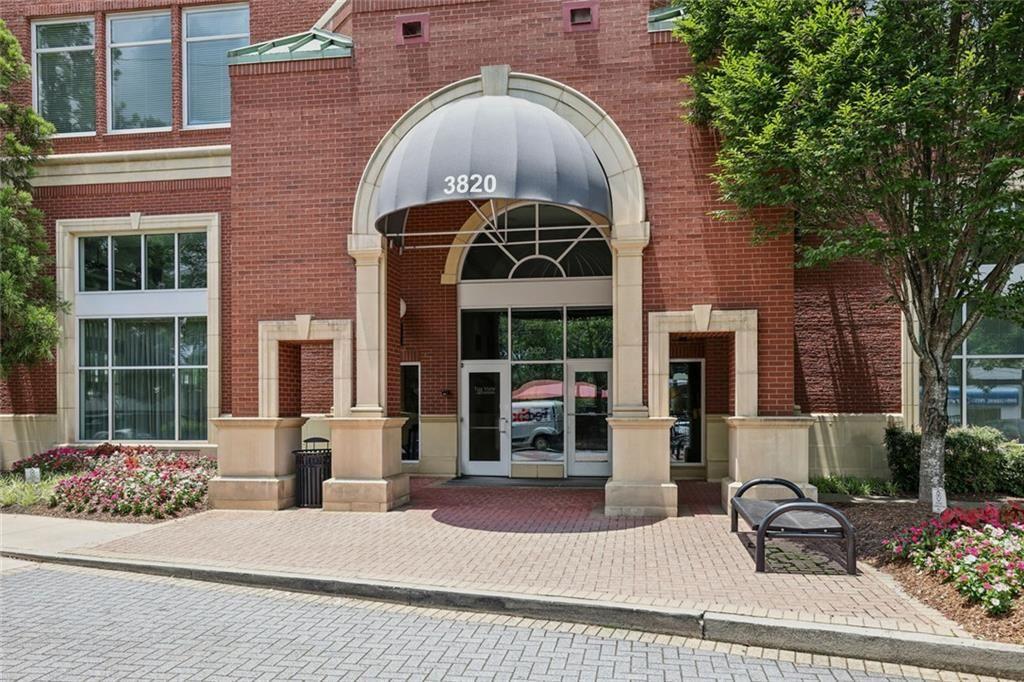 3820 Roswell Road NE 1004