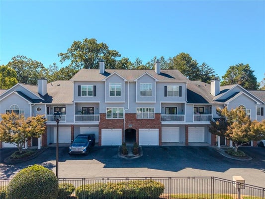 107 VININGS FOREST CIR SE, SMYRNA, GA 30080 - Image c06af4d95668c01aa91b2dcbb7471eea/1294999286