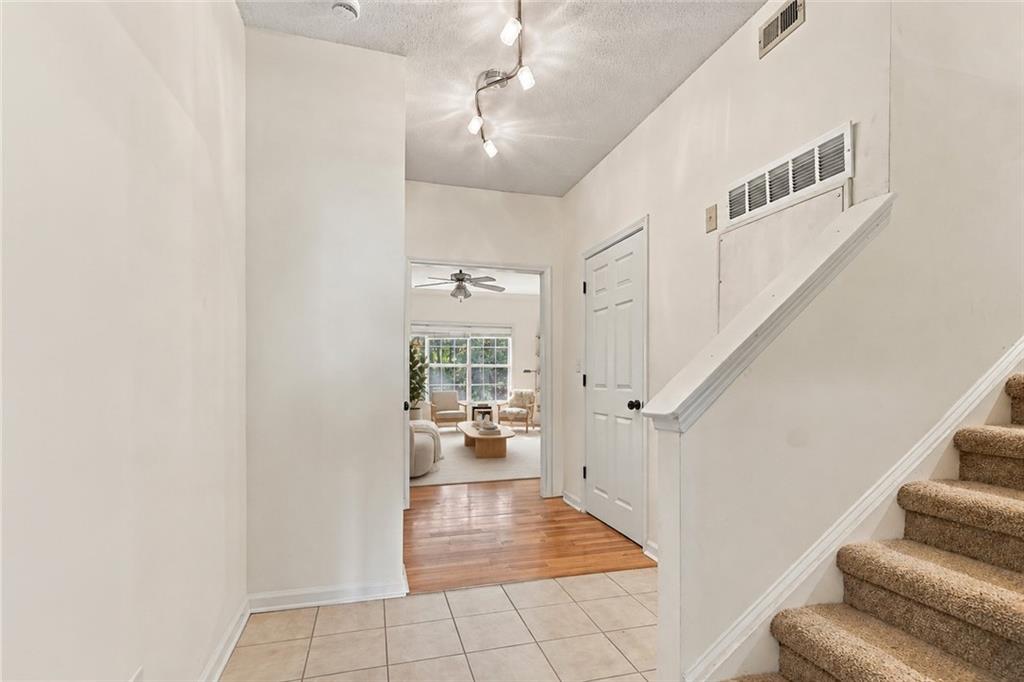 107 Vinings Forest Circle SE
