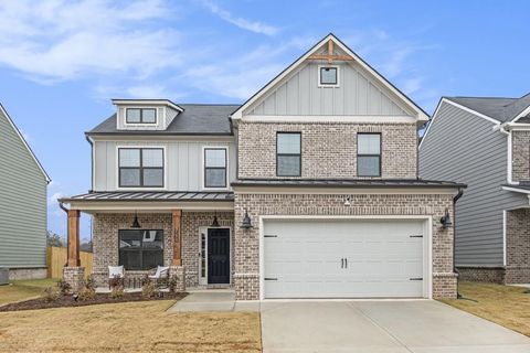 A home in Powder Springs