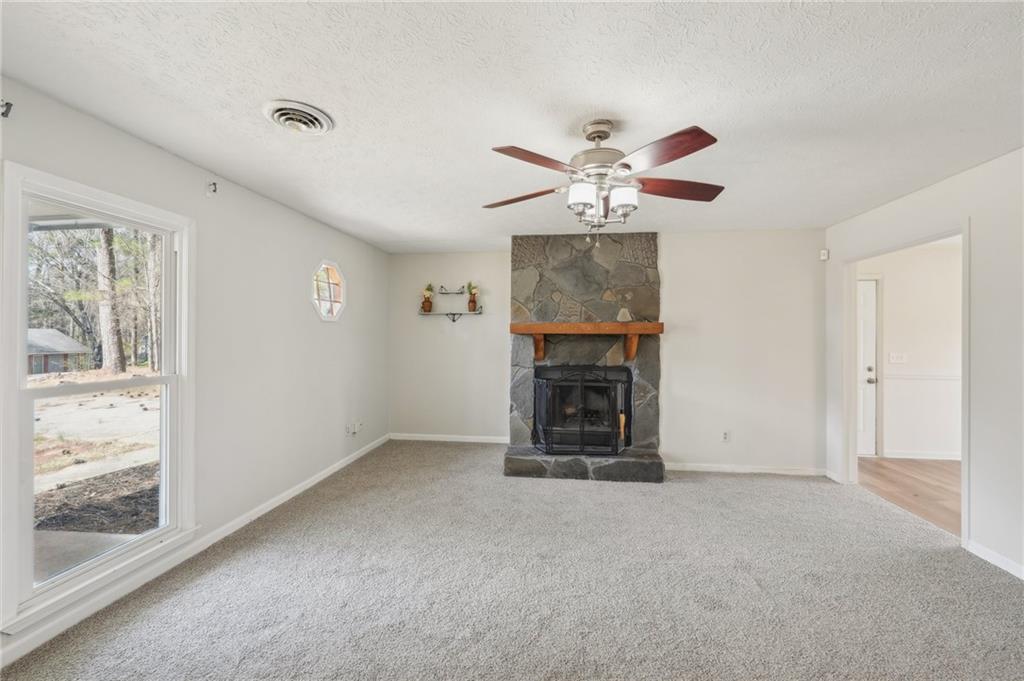 489 Natasha Drive, Auburn, Georgia image 7