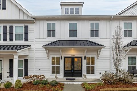 Townhouse For Sale - 1848 Eastmore Avenue<br/> Conyers, GA 30094