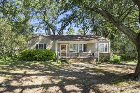 1923 Clearwater Drive Marietta GA 30067