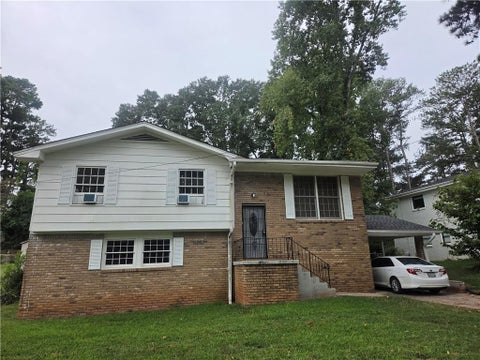 Photo of 3621 Glen Mora Drive, Decatur, GA 30032 (MLS # 7845162)