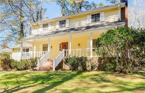 Homes For Sale - 5074 Lake Forest Drive<br/> Conyers, GA 30094