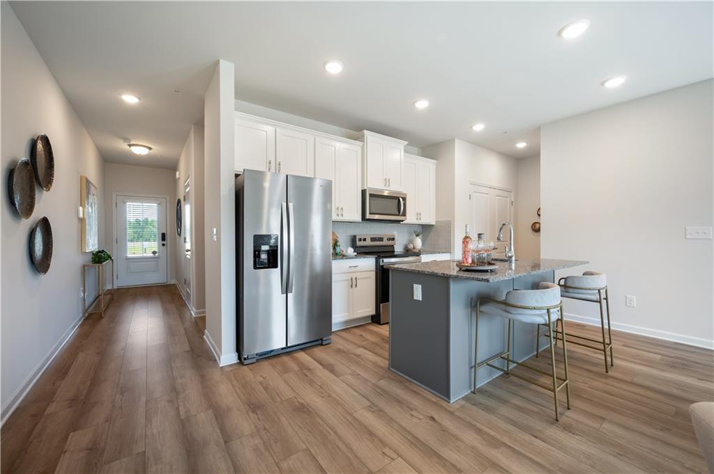 9396 Maple Grove Lane 38