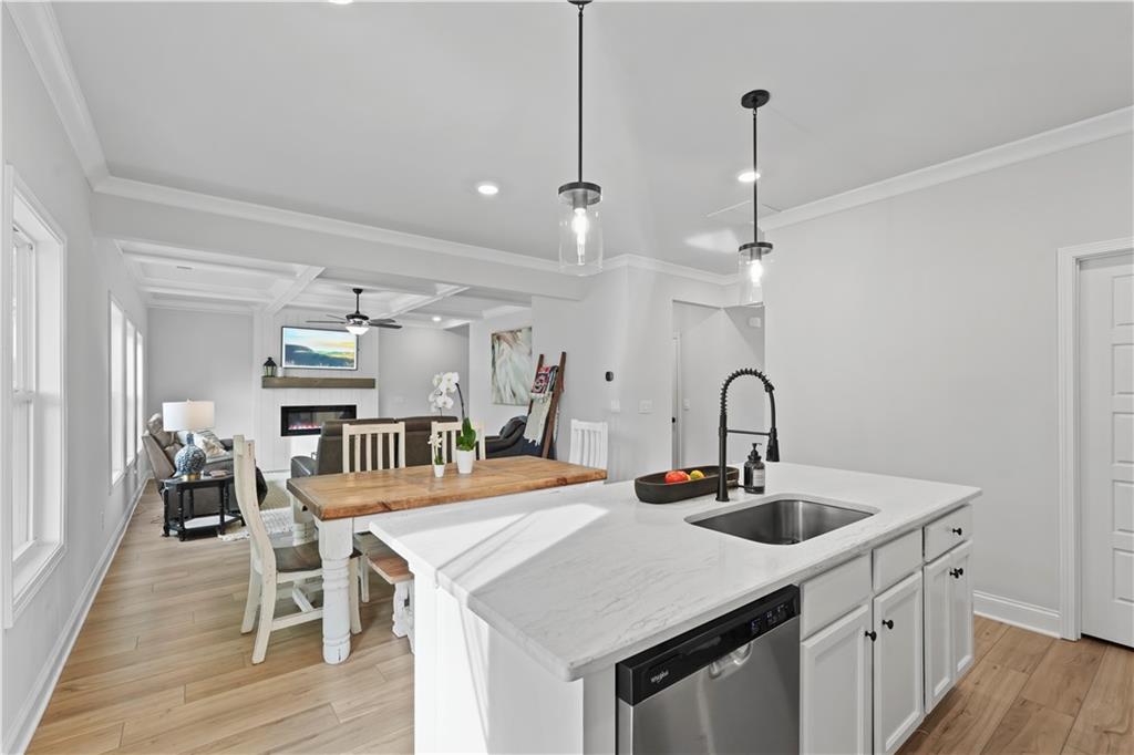 5935 Belafonte Walk