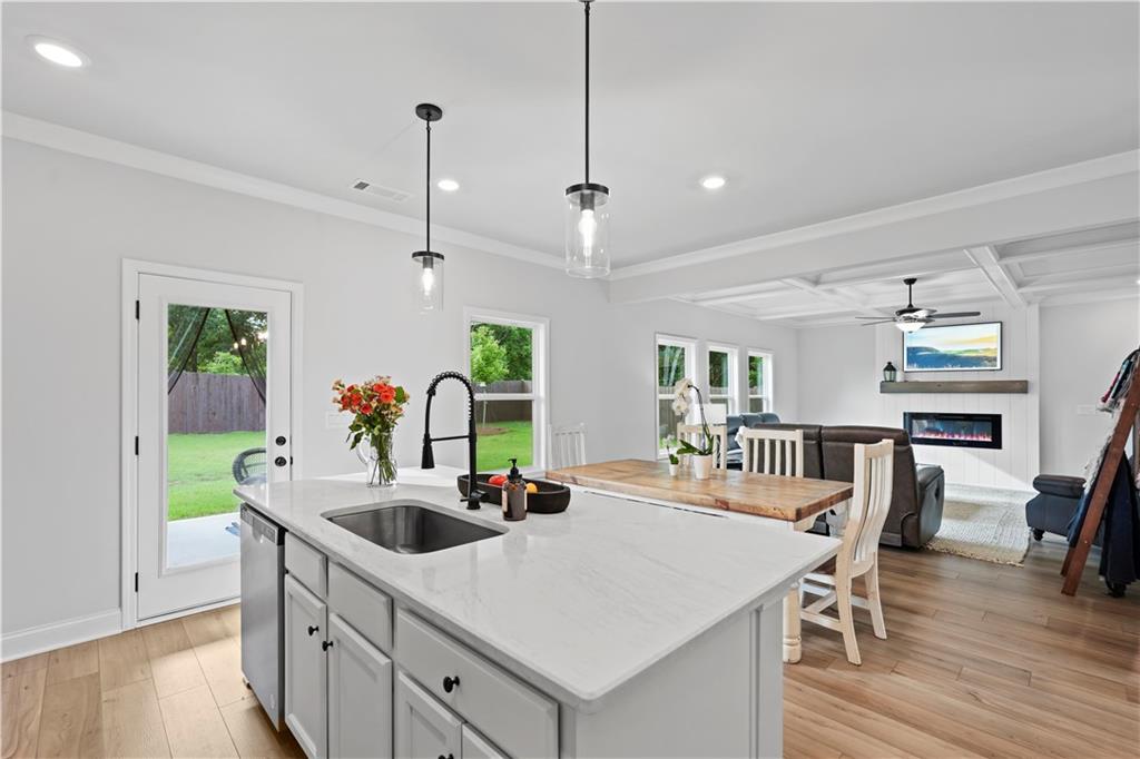5935 Belafonte Walk