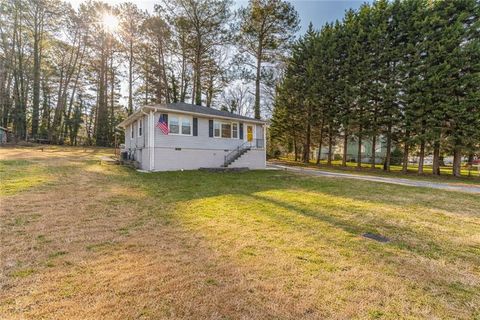 Photo of 610 Wilshire Avenue, Marietta, GA 30062 (MLS # 7744413)