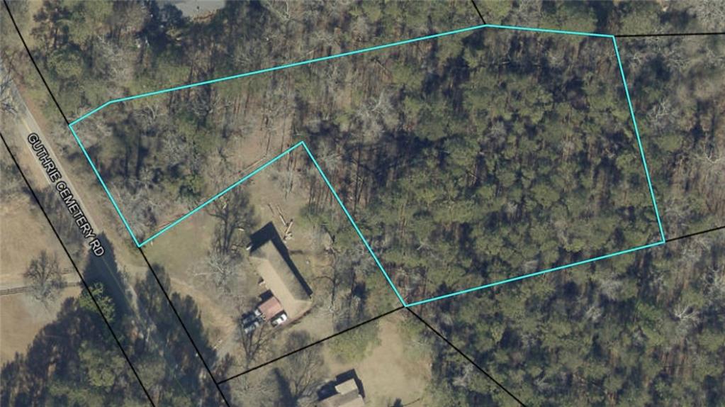 Come build your dream home! This lot is perfect for building and having your mini farm! No HOA! And WALNUT GROVE SCHOOLS!! Be close to everything, yet still in the country. Come see it today!