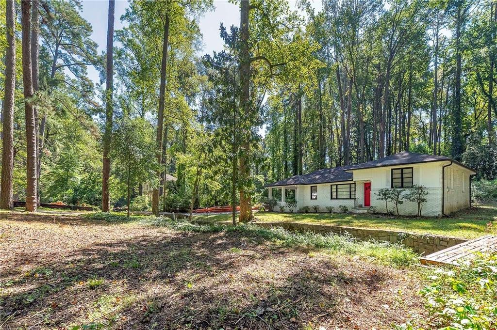 3466 Rockhaven Circle NE