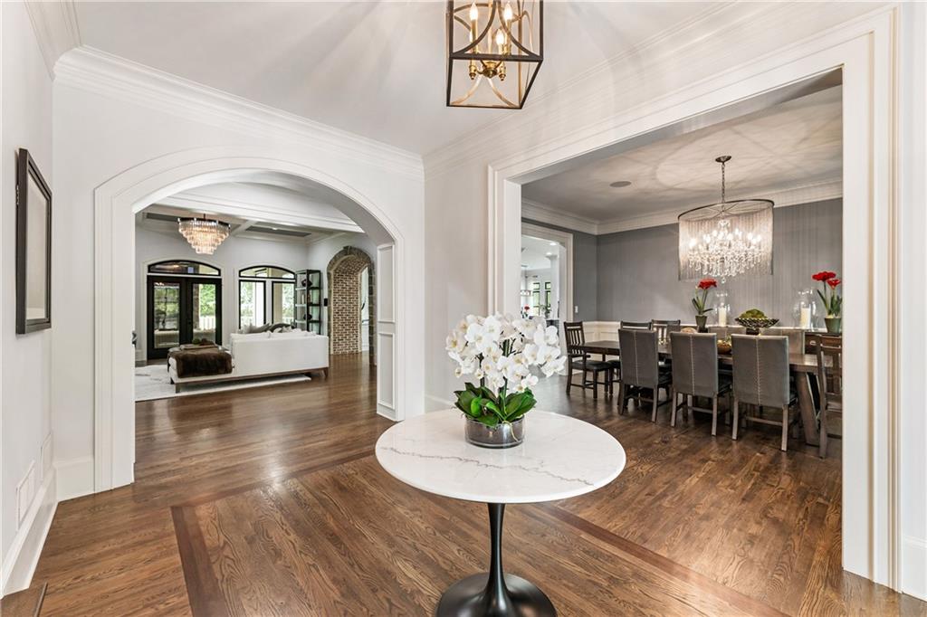 Estate with Acreage - Residential