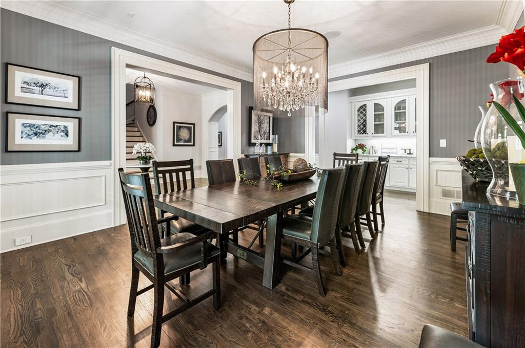 Estate with Acreage - Residential