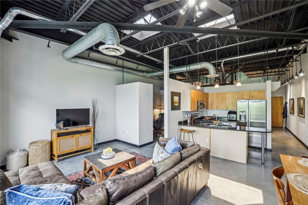 5200 Peachtree Road 3420