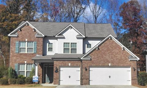 Homes For Rent - 4780 Westoak Court<br/> Buford, GA 30518