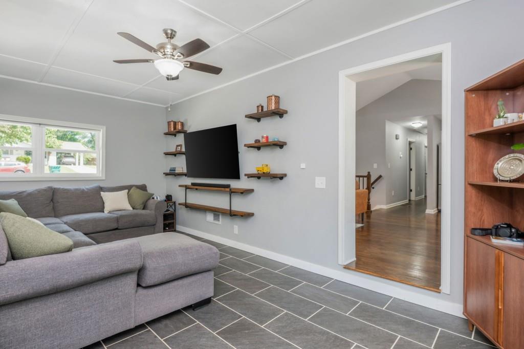 3063 Highland Drive