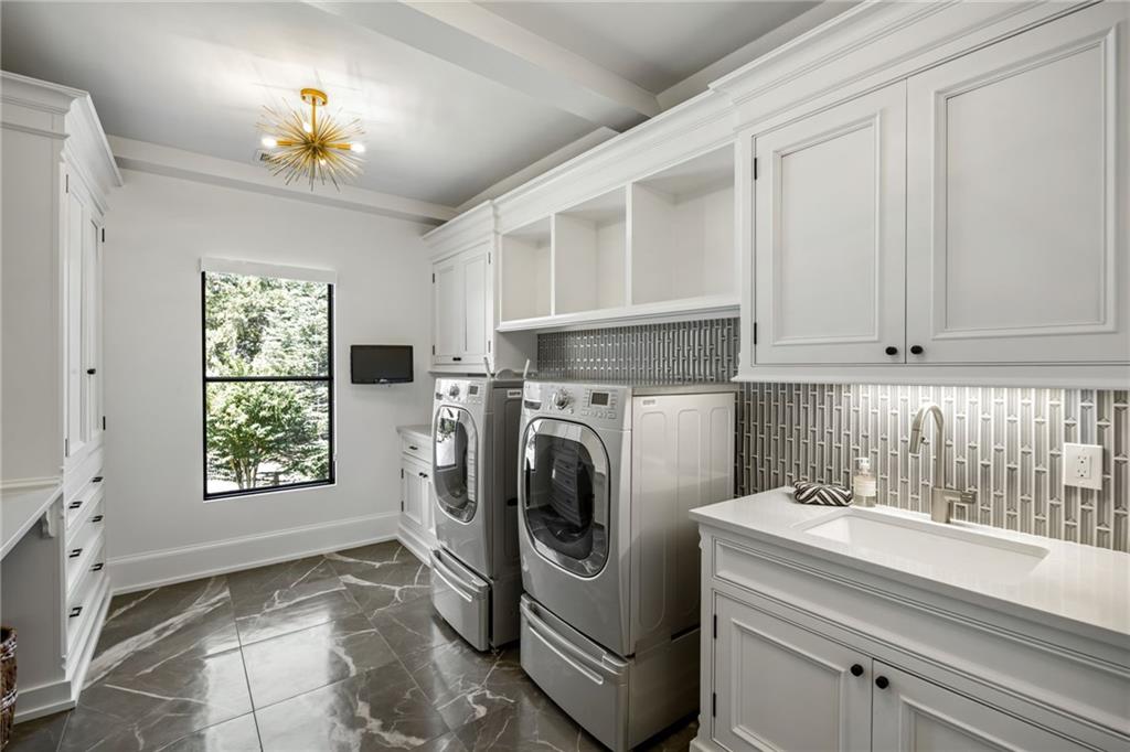 Atlanta Country Club - Residential