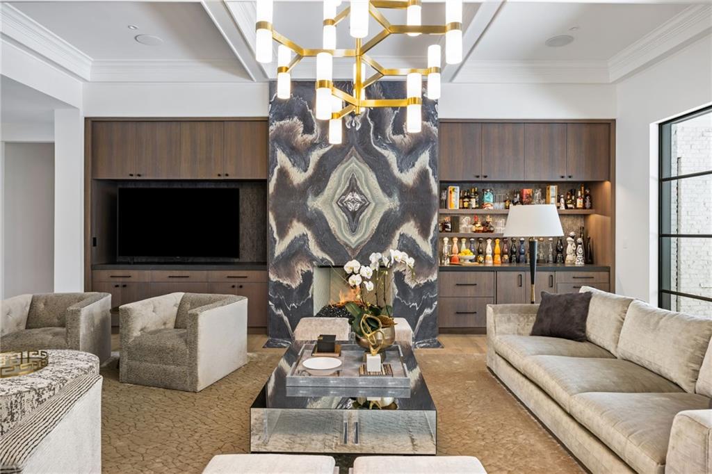 Atlanta Country Club - Residential
