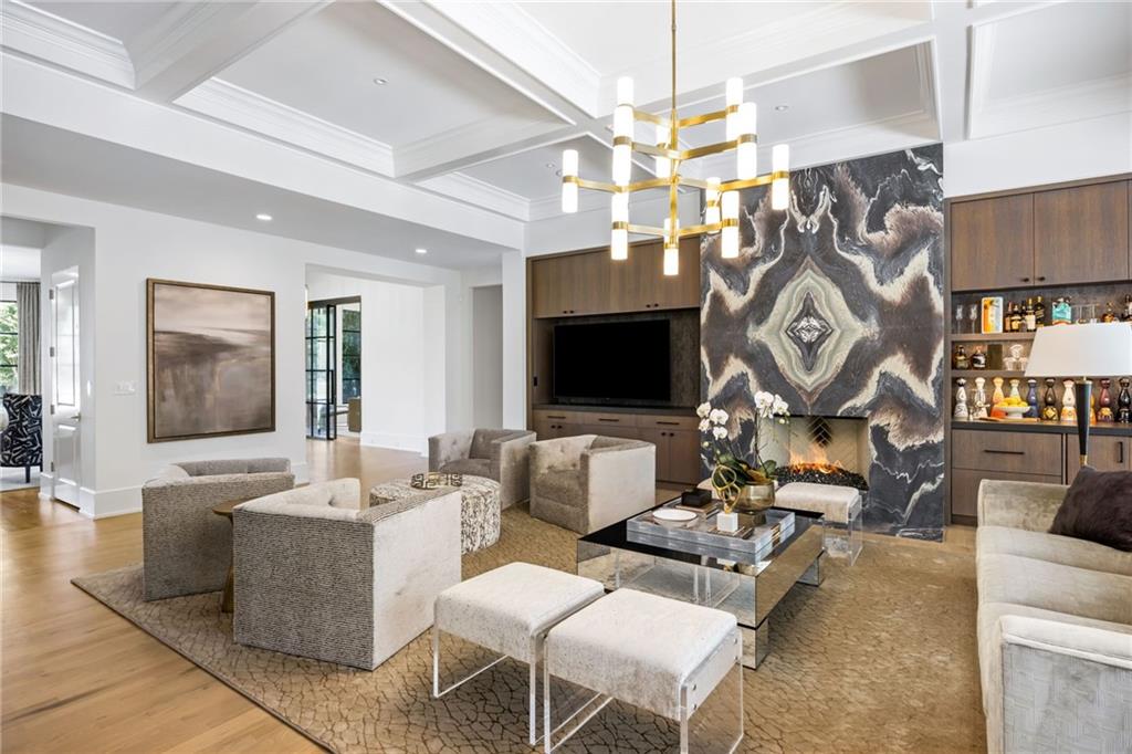 Atlanta Country Club - Residential