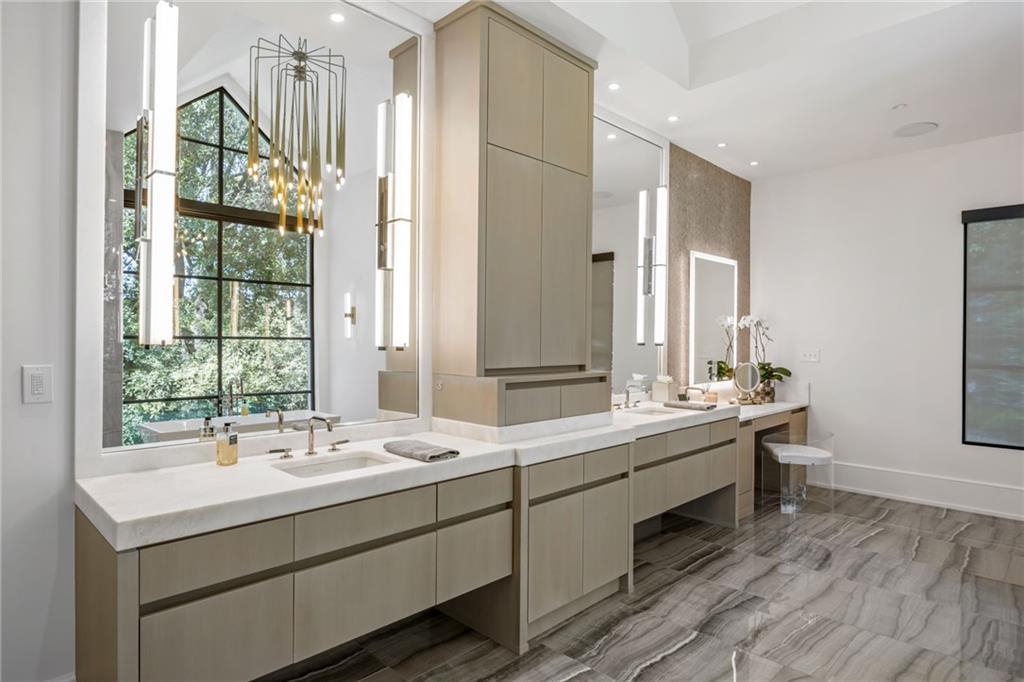Atlanta Country Club - Residential