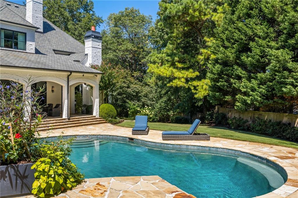 Atlanta Country Club - Residential