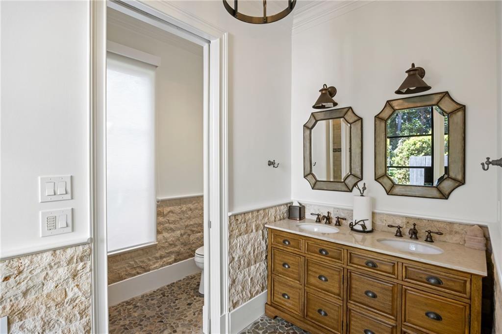 Atlanta Country Club - Residential