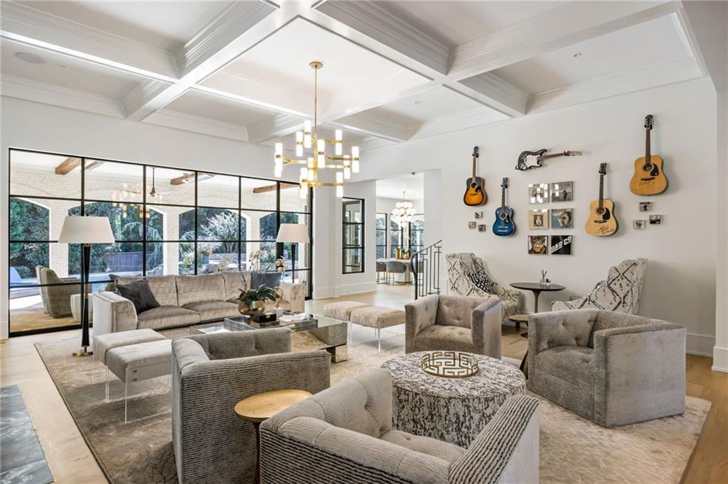 Atlanta Country Club - Residential
