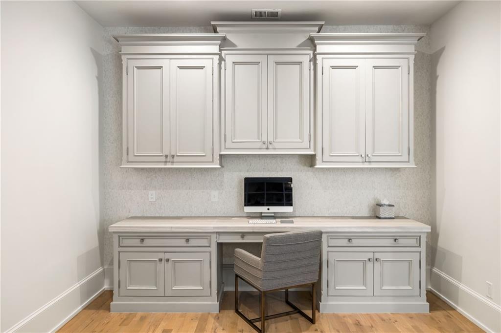 Atlanta Country Club - Residential
