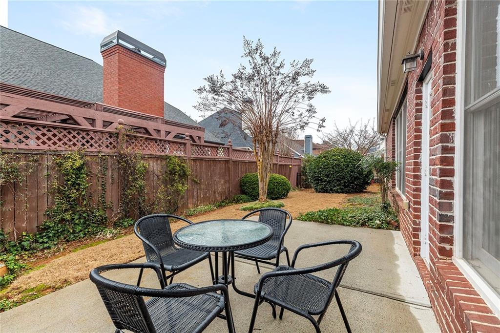 6275 Glen Oaks Lane, Atlanta, Georgia image 30