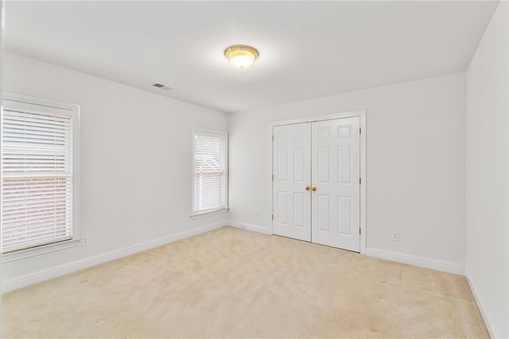 6275 Glen Oaks Lane, Atlanta, Georgia image 28
