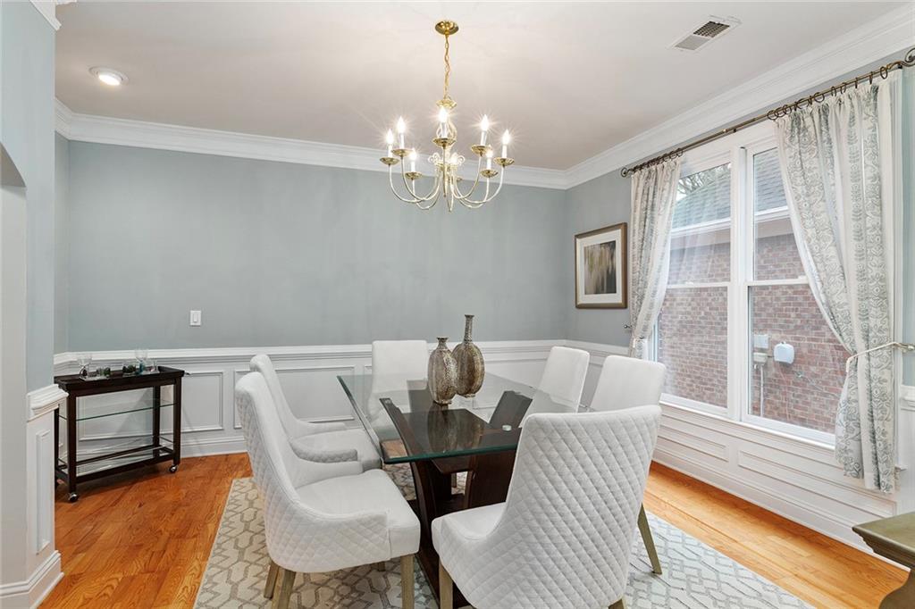 6275 Glen Oaks Lane, Atlanta, Georgia image 4
