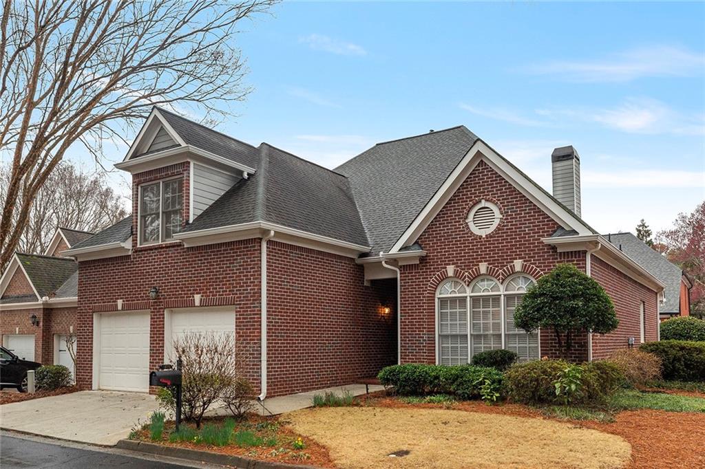 6275 Glen Oaks Lane, Atlanta, Georgia image 1