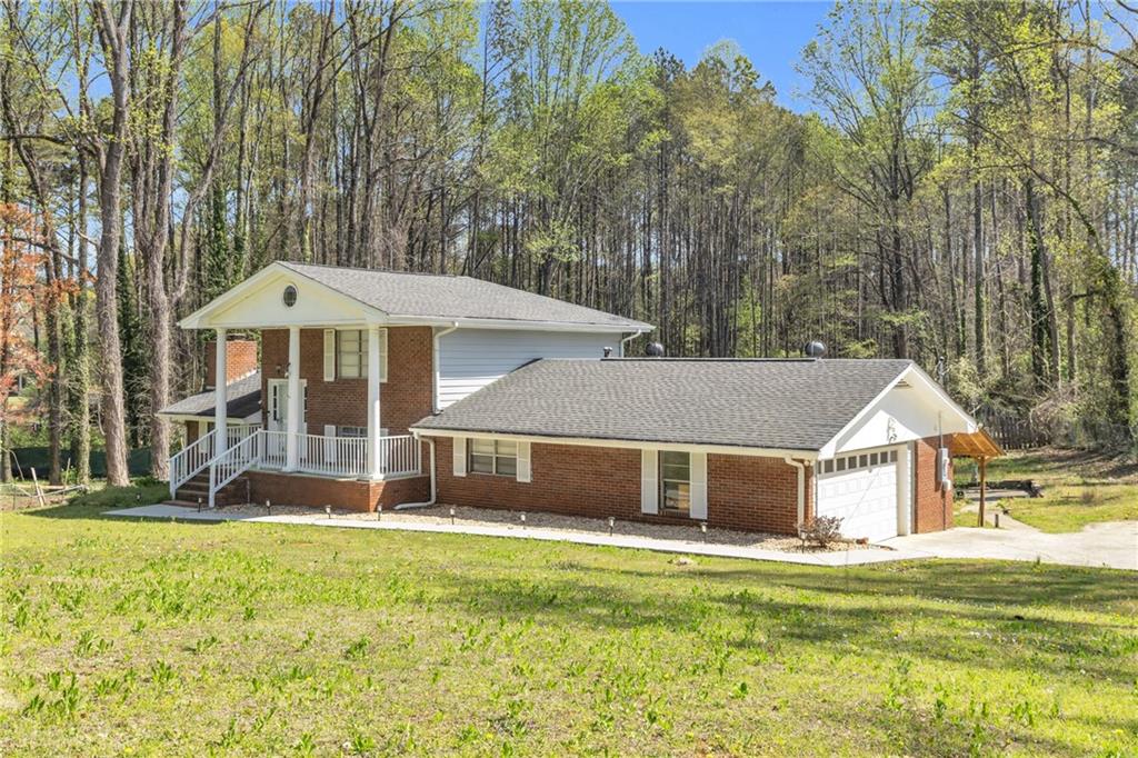 4444 Casco Lane, Lilburn, Georgia image 2