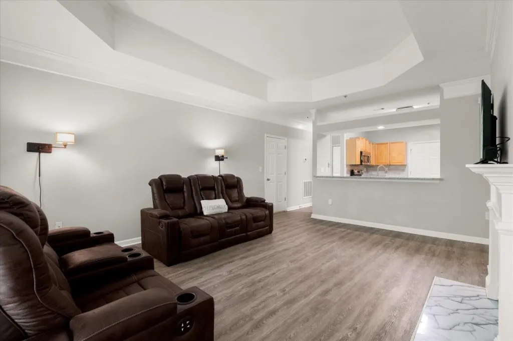 Alpharetta, Georgia 30004, United States, 3 Bedrooms Bedrooms, ,3 BathroomsBathrooms,Residential,Pending,124156