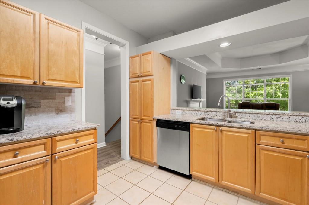 232 Edinburgh Court, Alpharetta, Georgia image 13