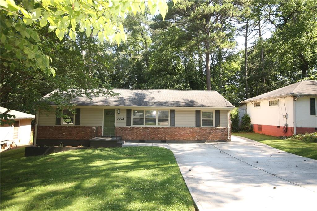 Valley Brook Manor - Residential Lease