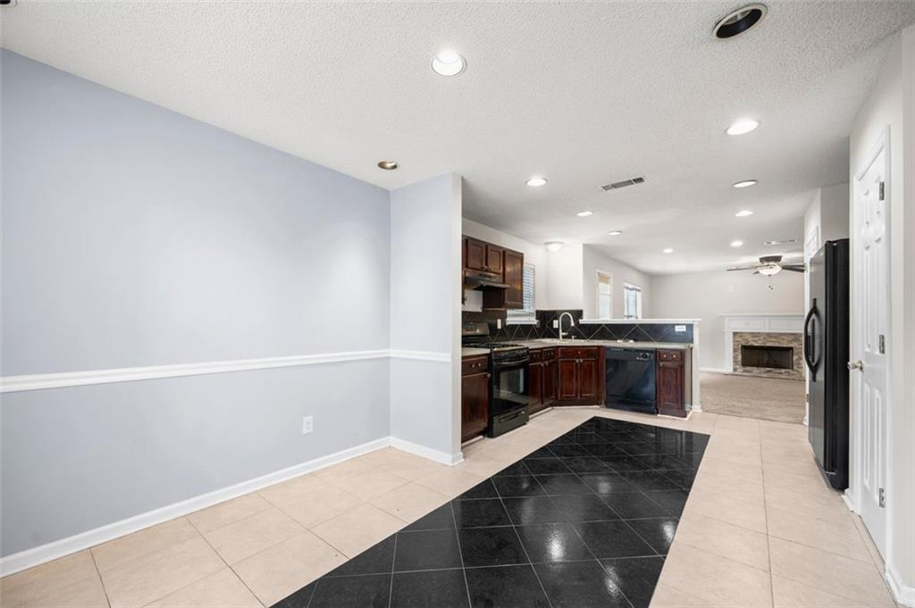 1486 Rogers Crossing Drive, Lithonia, Georgia image 16