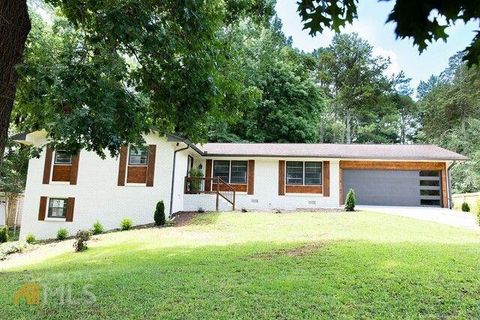 3297 N Embry Circle Atlanta GA 30341