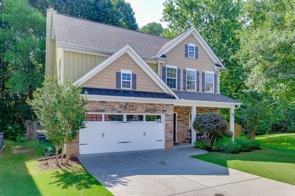 821 Sapphire Lane