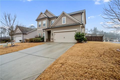 A home in Hoschton